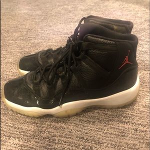 Jordan 11’s 72-10 grade school